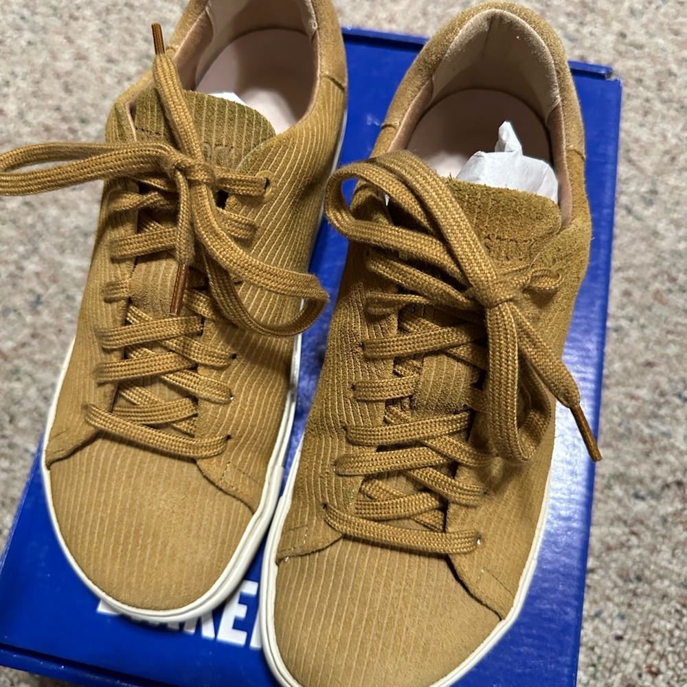 Birkenstocks Tan Sneakers
